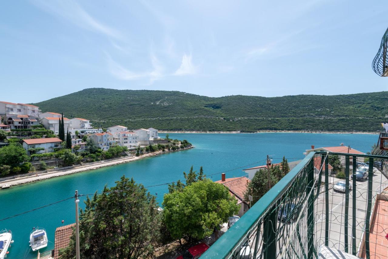 Apartman Vito Neum Exterior photo